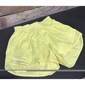 Lululemon Hotty-Hot Shorts 2.5-inch High-Rise Neon Yellow Size 2 RN106259